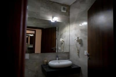 20250625000858_HmJMBU