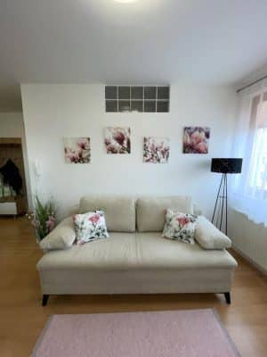 20251120102108_lrzMqG