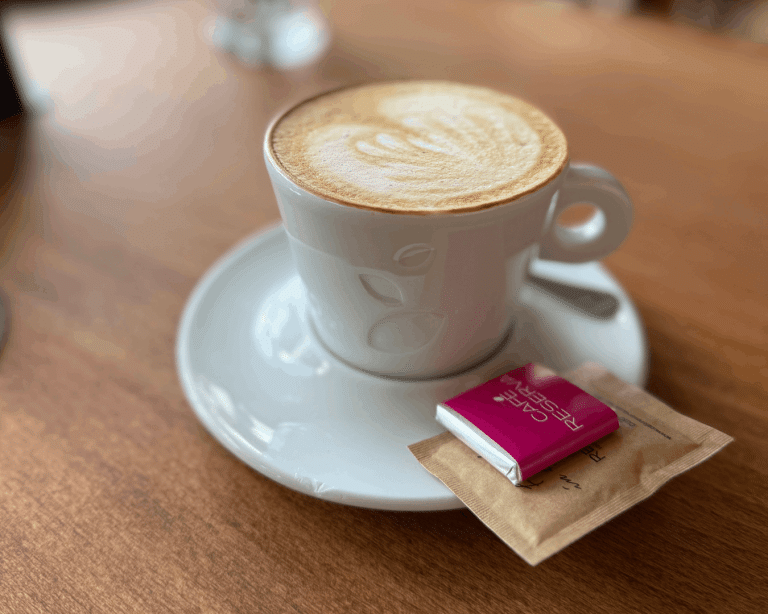 Cappuccino v šálku