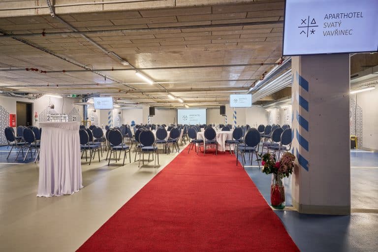 sál Valet, Svatý Vavřinec