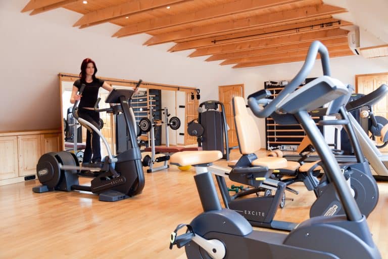 Fitneszterem Somogy Kertjében