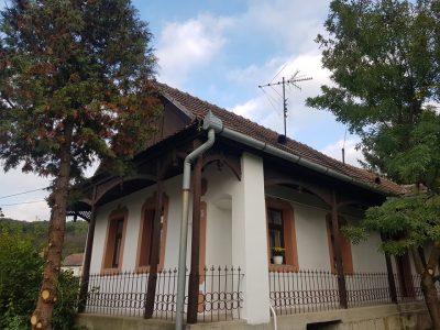 Kontyos Vendégház - Felsőtold