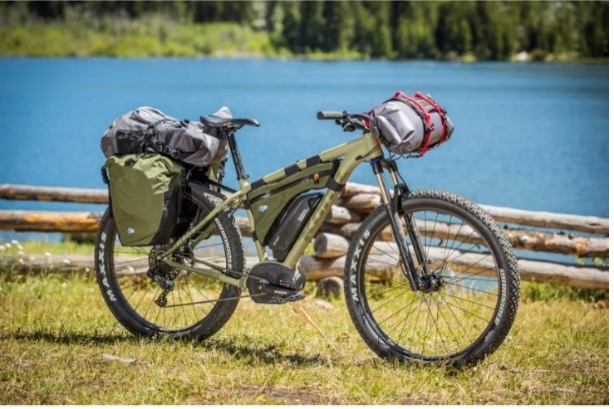 Pedelec túrakerékpár