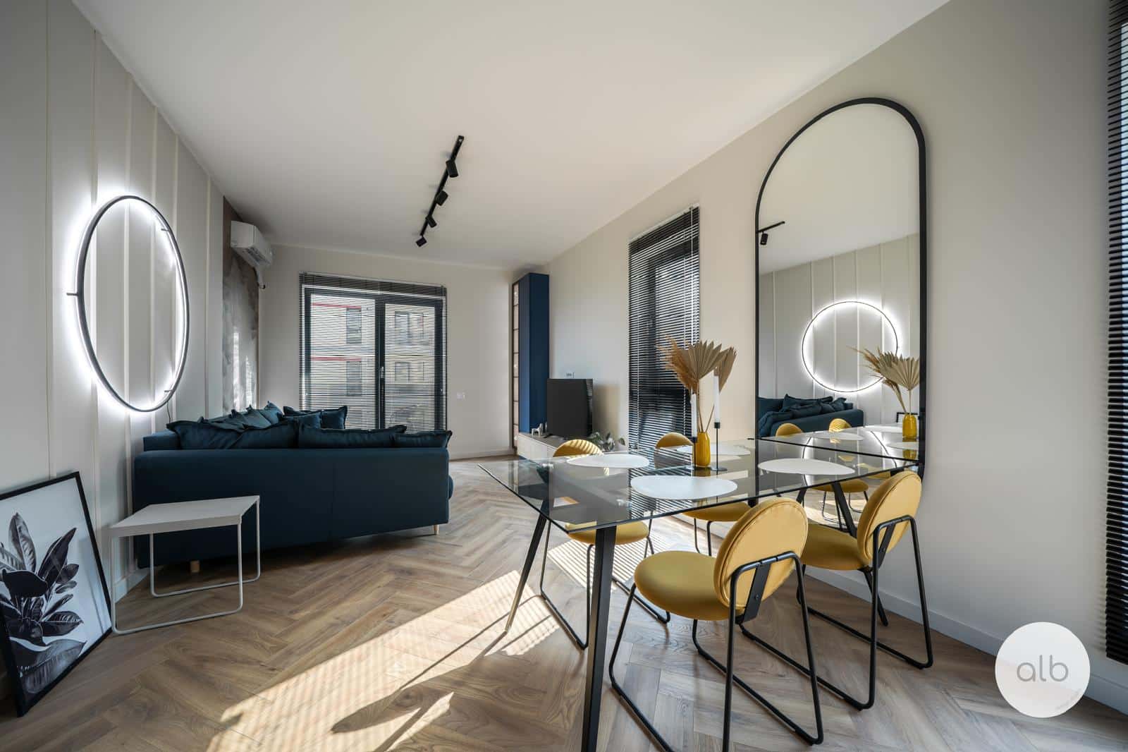 Living elegant într-un apartament Soni Exclusive