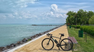 balaton-majus-punkosd-kerekpar-tura-bringazas
