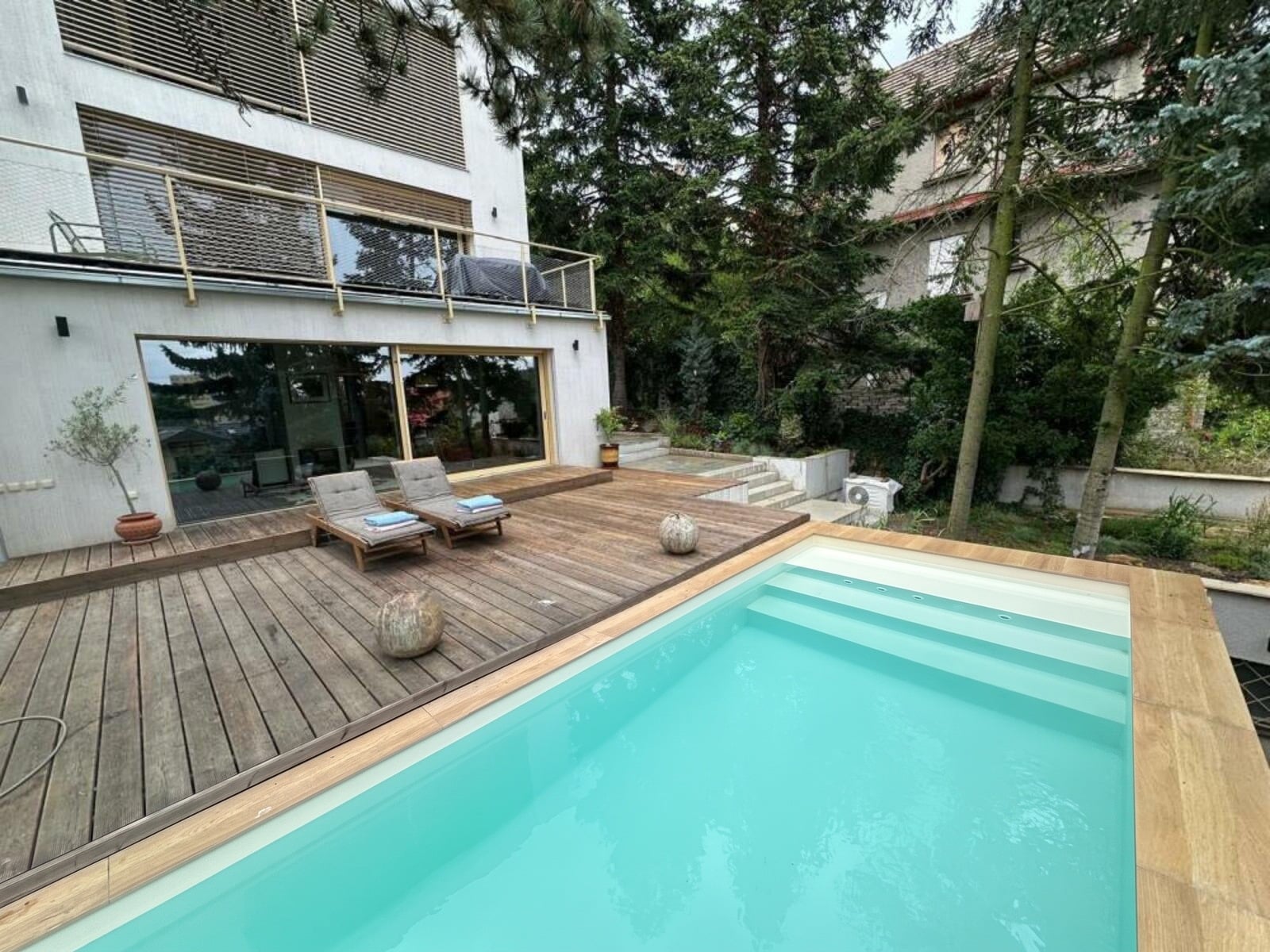 Prague Luxury Apartment & Spa