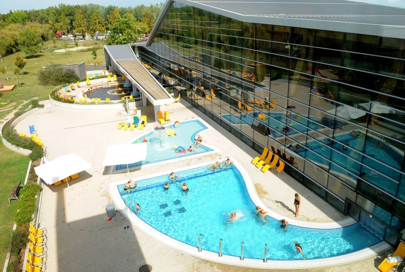 kecskemeti_furdo_2jpg